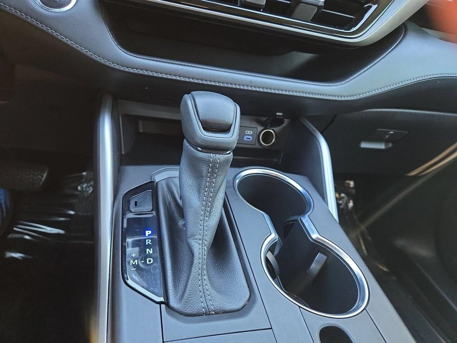 2022 Toyota Highlander L FWD (Natl)