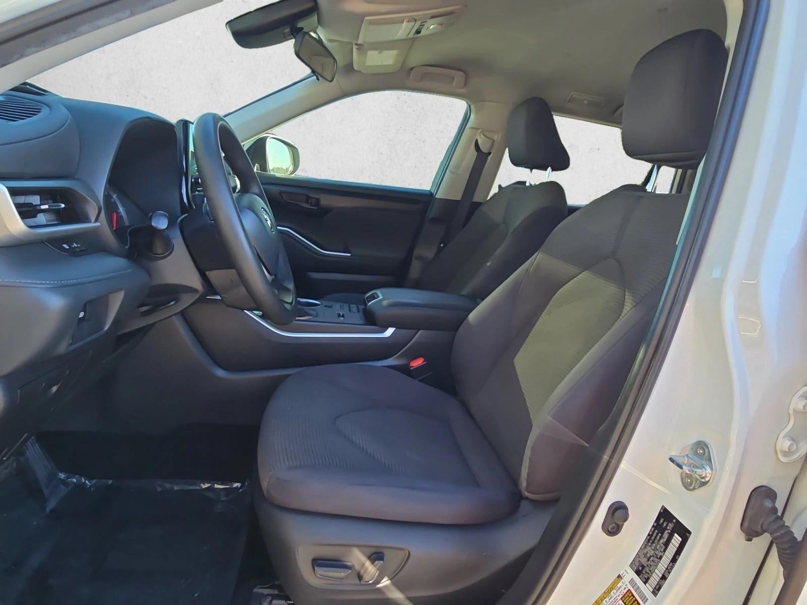2022 Toyota Highlander L FWD (Natl)
