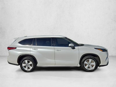2022 Toyota Highlander L FWD (Natl)