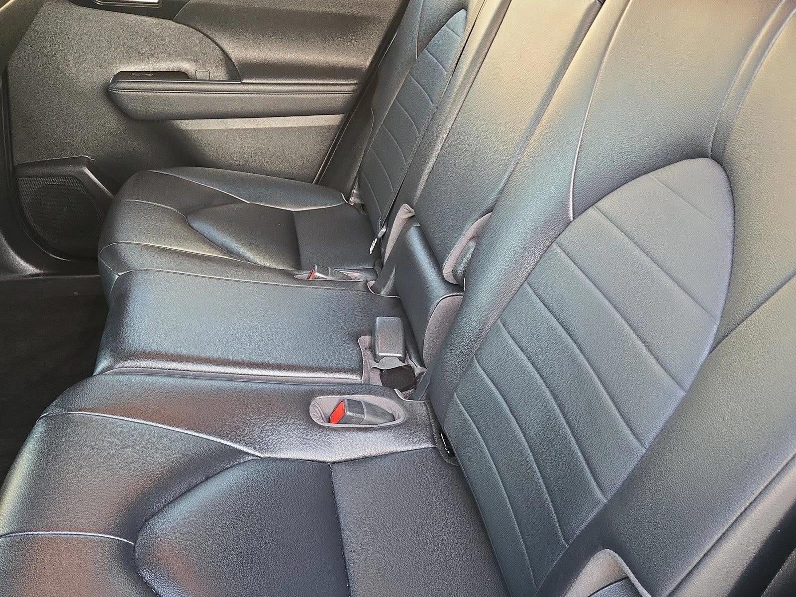 2023 Toyota Highlander XLE FWD (Natl)