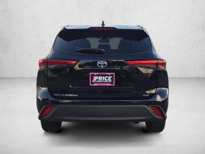 2023 Toyota Highlander XLE FWD (Natl)