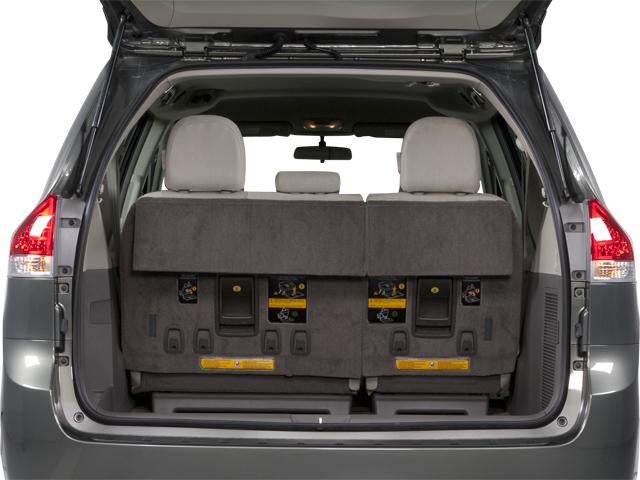 2011 Toyota Sienna 5dr 8-Pass Van V6 LE FWD (Natl)