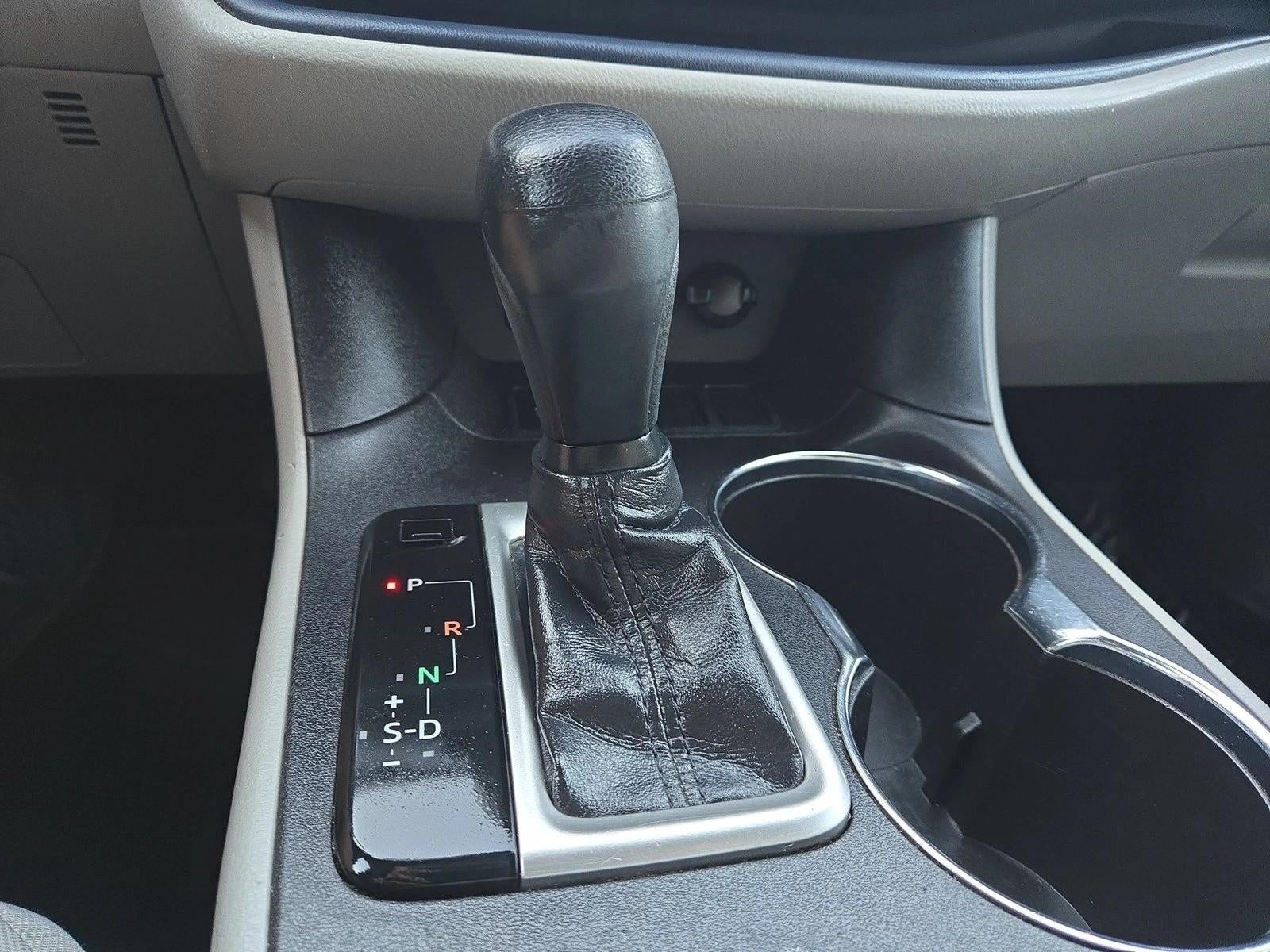 2018 Toyota Highlander LE I4 FWD (Natl)