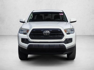 2019 Toyota Tacoma 2WD 2WD SR Double Cab 5' Bed I4 AT (GS)