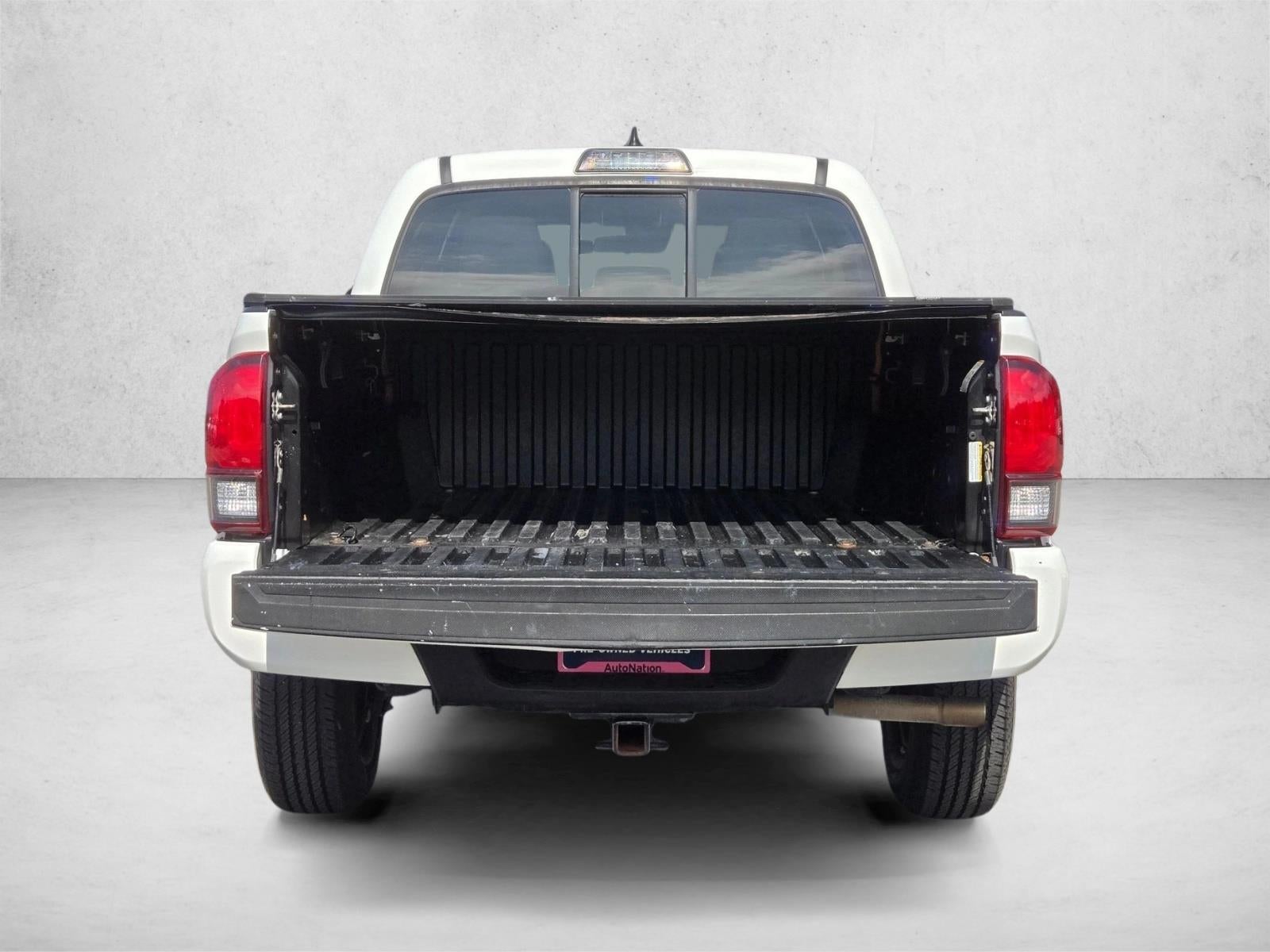 2019 Toyota Tacoma 2WD 2WD SR Double Cab 5' Bed I4 AT (GS)