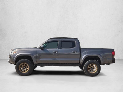 2018 Toyota Tacoma SR5 Double Cab 5' Bed V6 4x2 AT (GS)