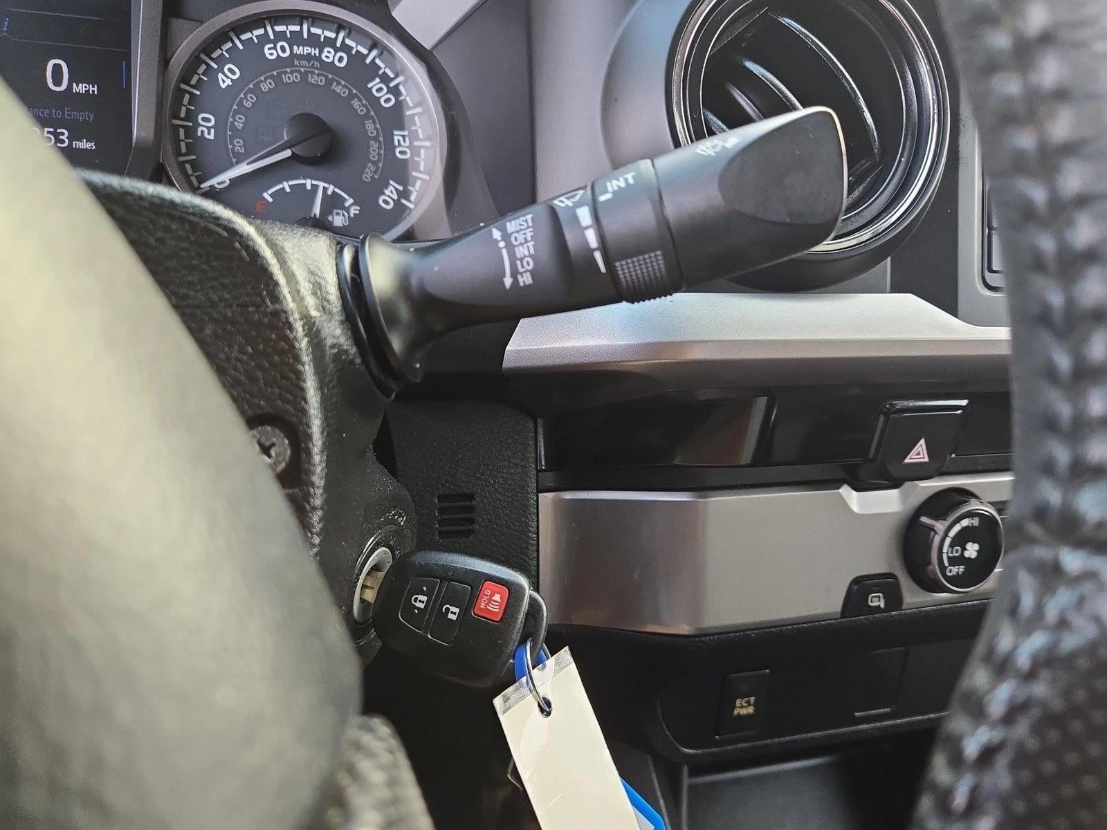 2016 Toyota Tacoma 2WD Double Cab Short Bed V6 Automatic SR5 (GS)
