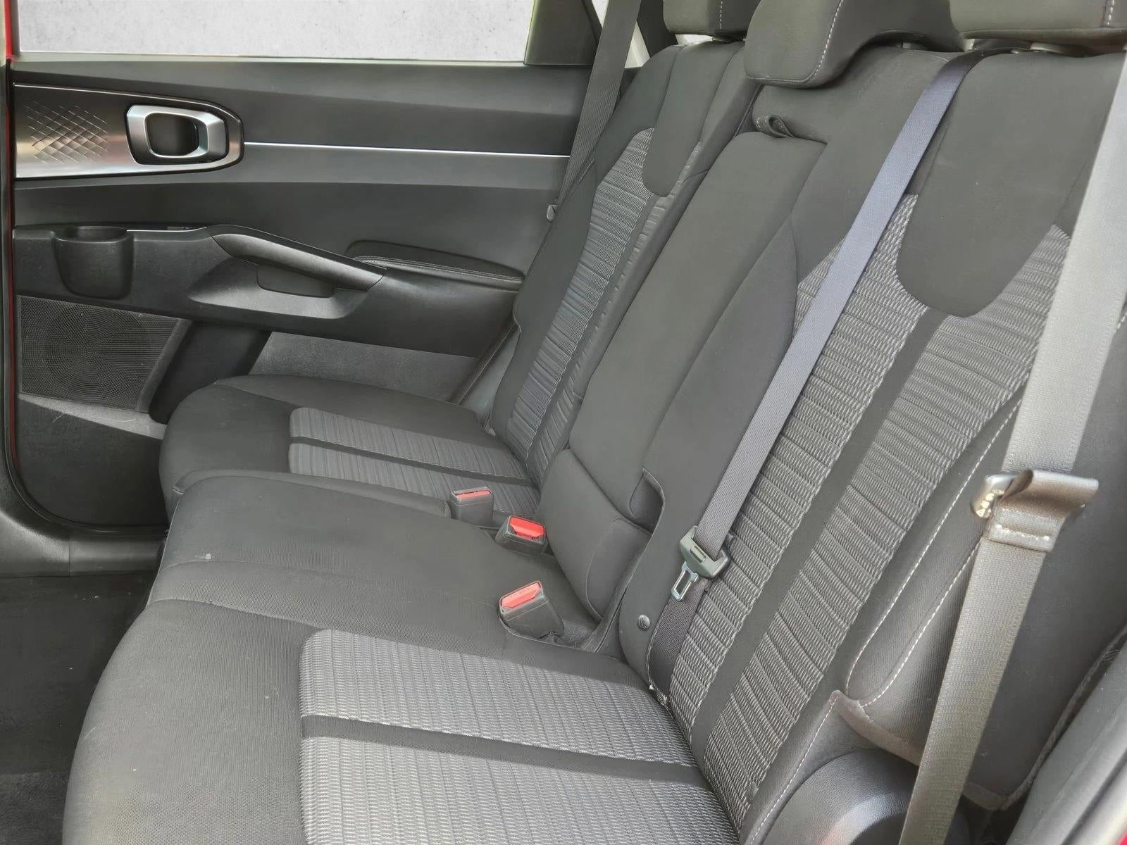 2023 Kia Sorento LX AWD