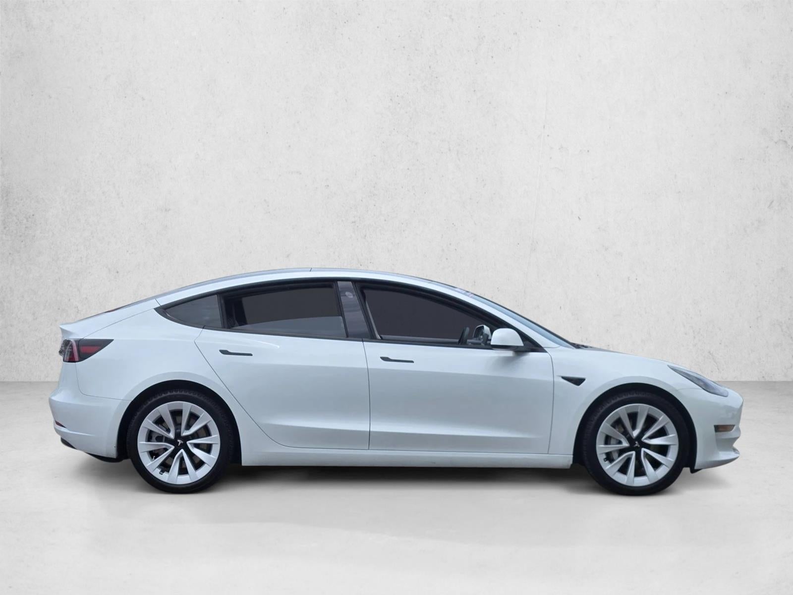 2023 Tesla Model 3 RWD