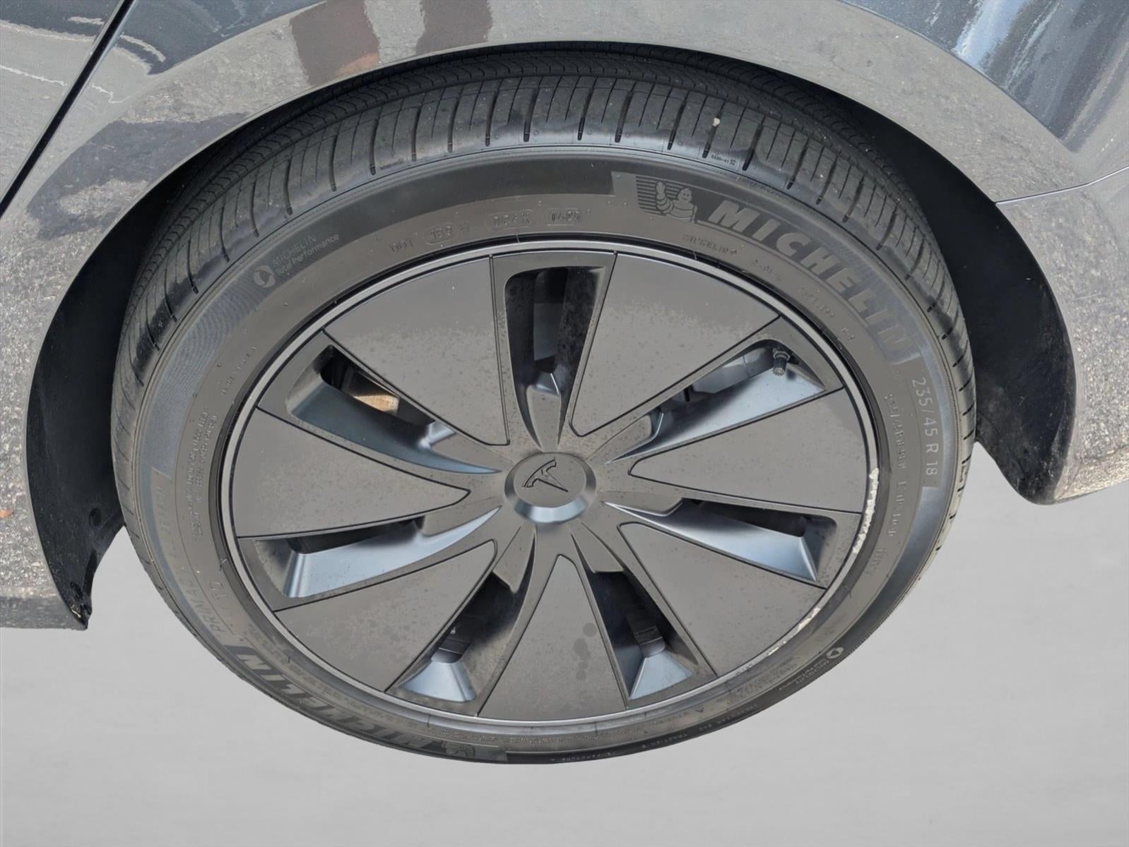 2025 Tesla Model 3 Long Range RWD