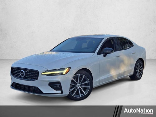 2021 Volvo S60 T5 FWD Momentum