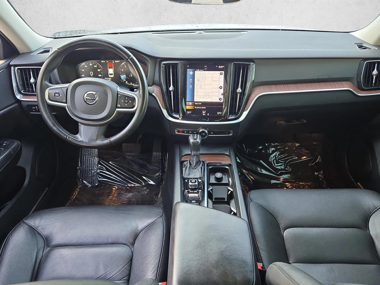 2021 Volvo S60 T5 FWD Momentum