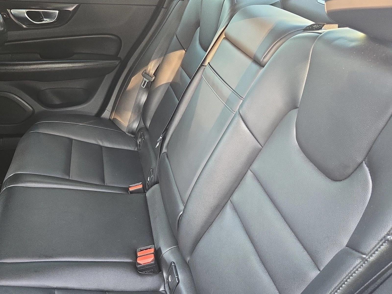 2021 Volvo S60 T5 FWD Momentum