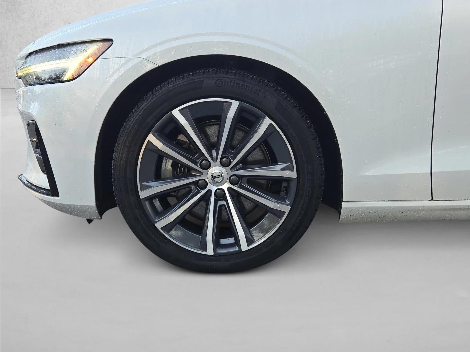 2021 Volvo S60 T5 FWD Momentum