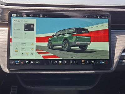 2023 Rivian R1S Adventure Quad-Motor Large Pack