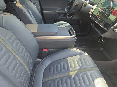 2023 Rivian R1S Adventure Quad-Motor Large Pack