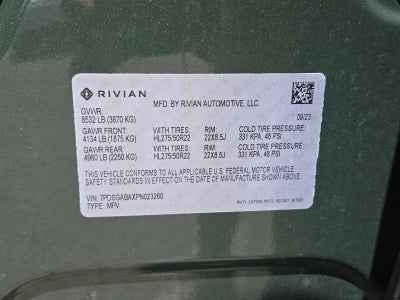 2023 Rivian R1S Adventure Quad-Motor Large Pack