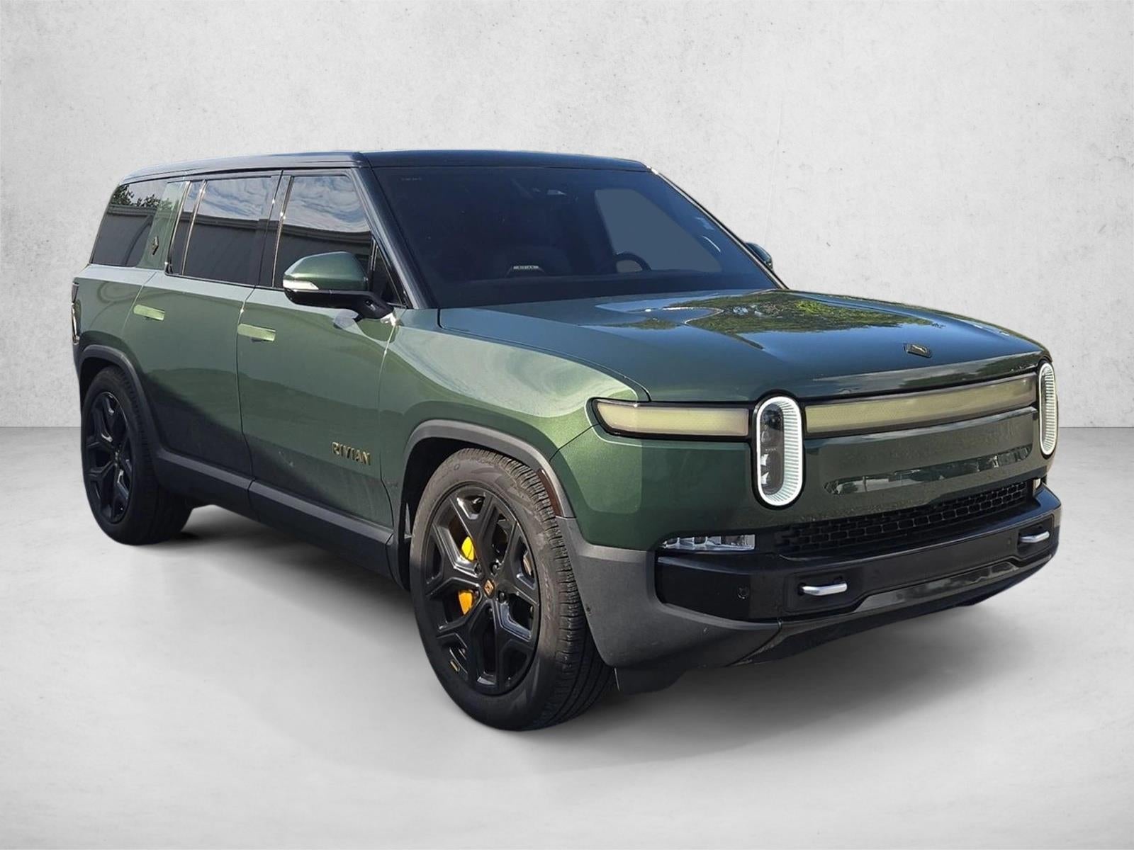 2023 Rivian R1S Adventure Quad-Motor Large Pack