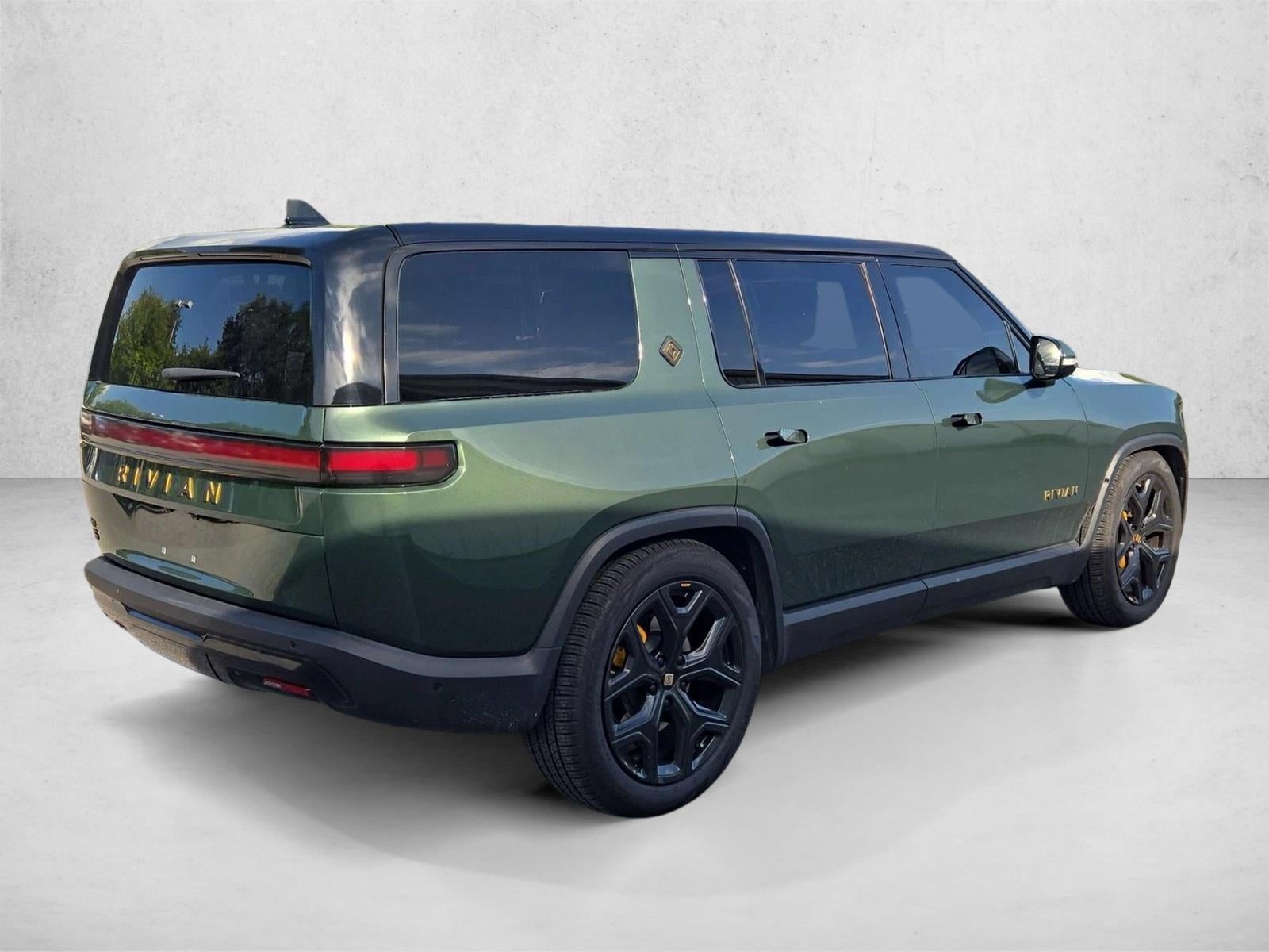 2023 Rivian R1S Adventure Quad-Motor Large Pack