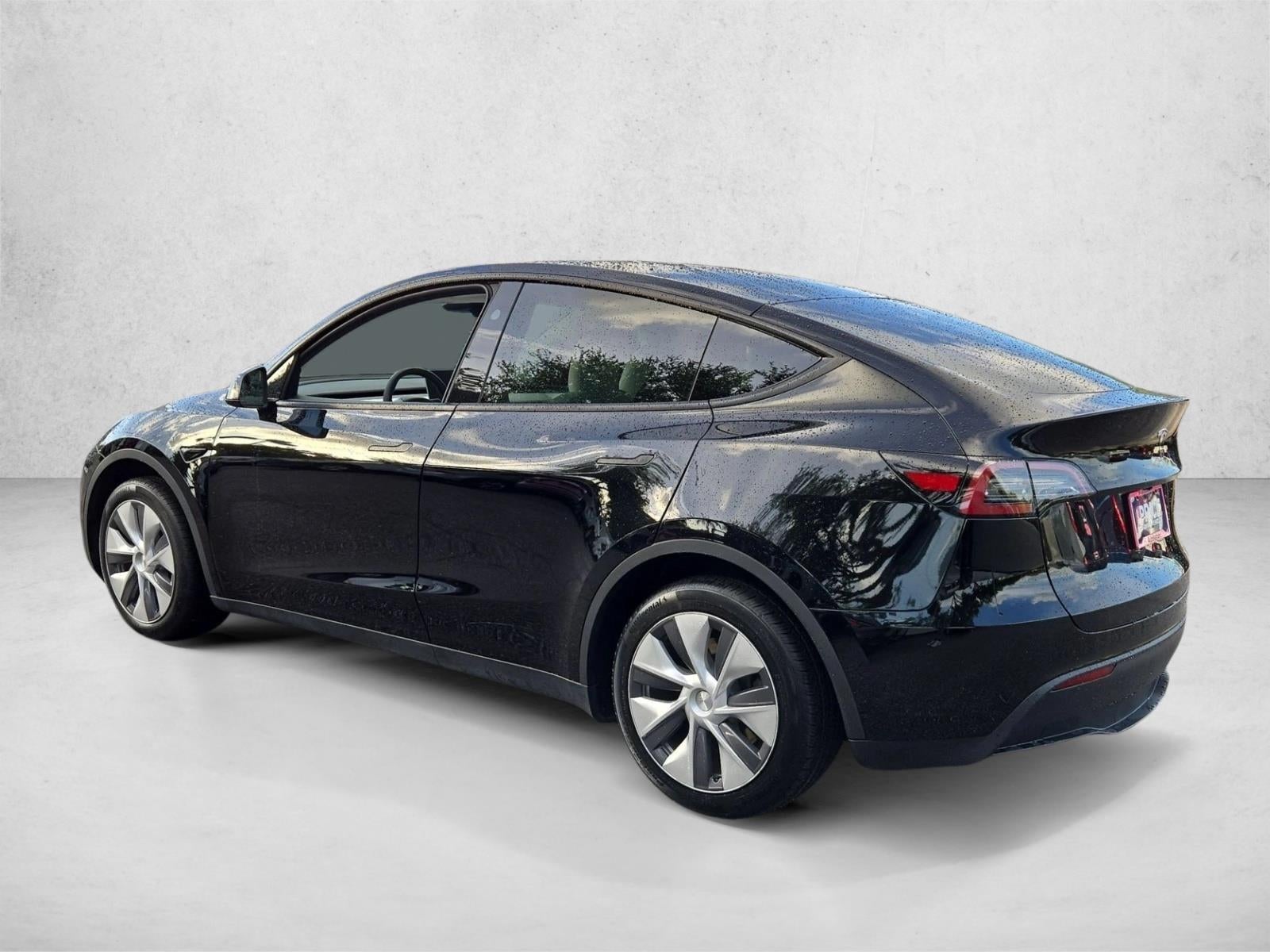 2024 Tesla Model Y RWD *Ltd Avail*