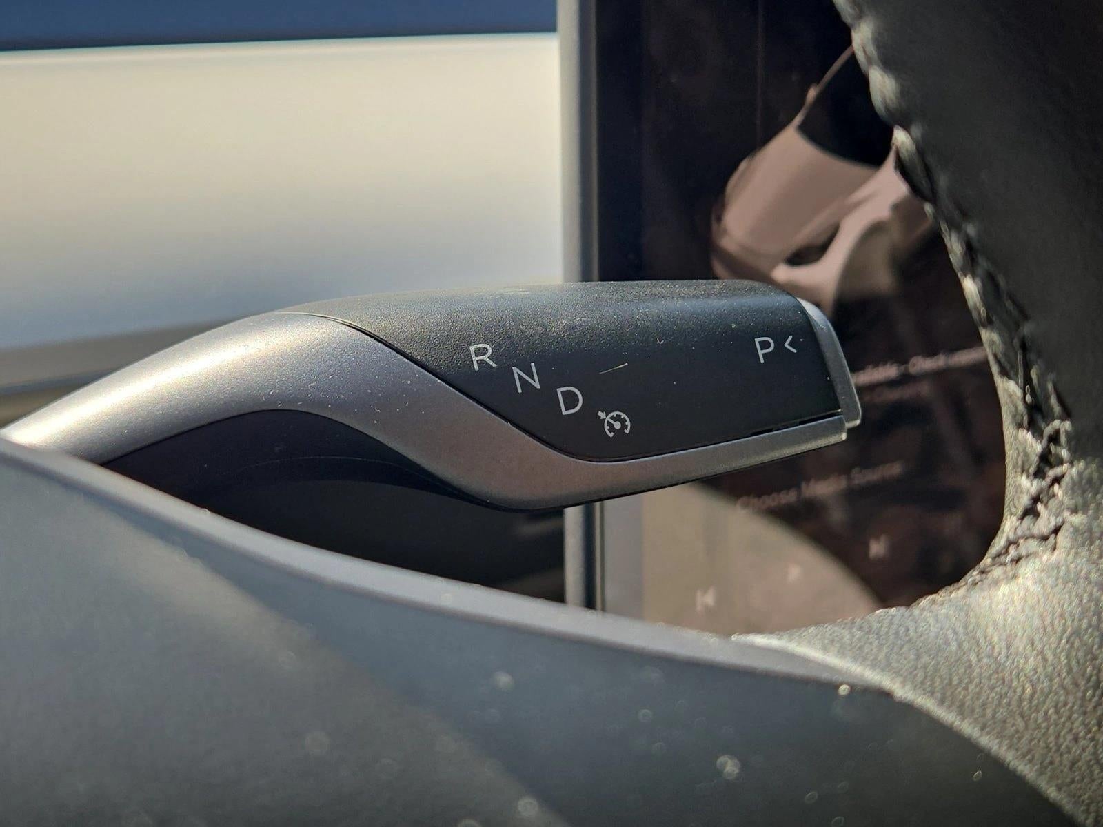 2024 Tesla Model Y Long Range AWD