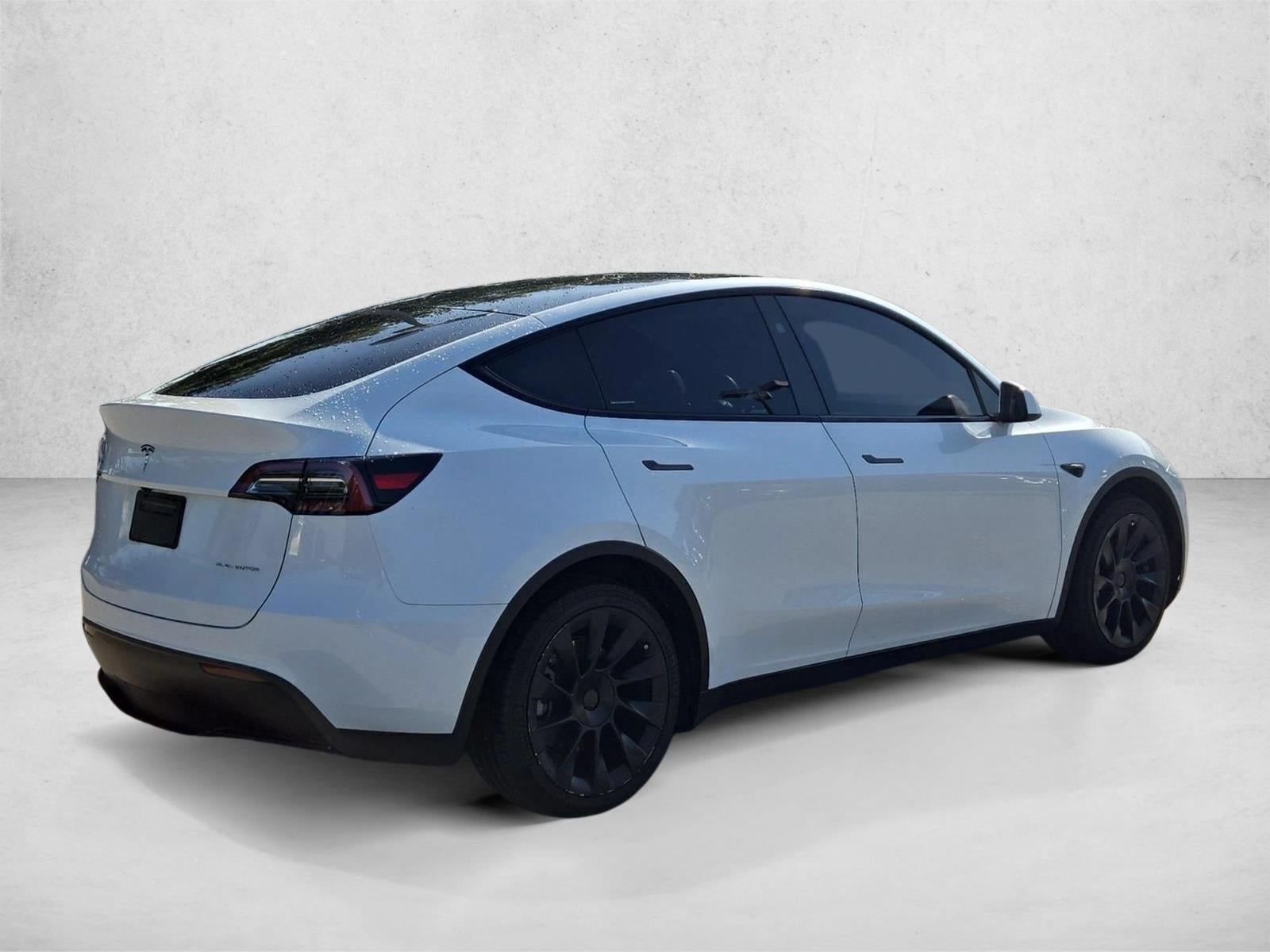 2024 Tesla Model Y Long Range AWD