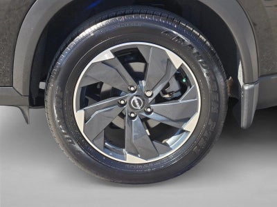 2024 Nissan Rogue FWD SV