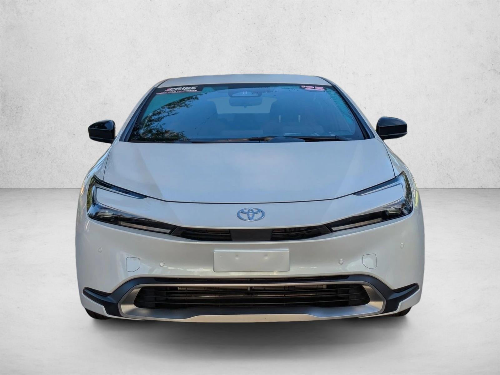 2025 Toyota Prius Plug-In Hybrid SE (Natl)