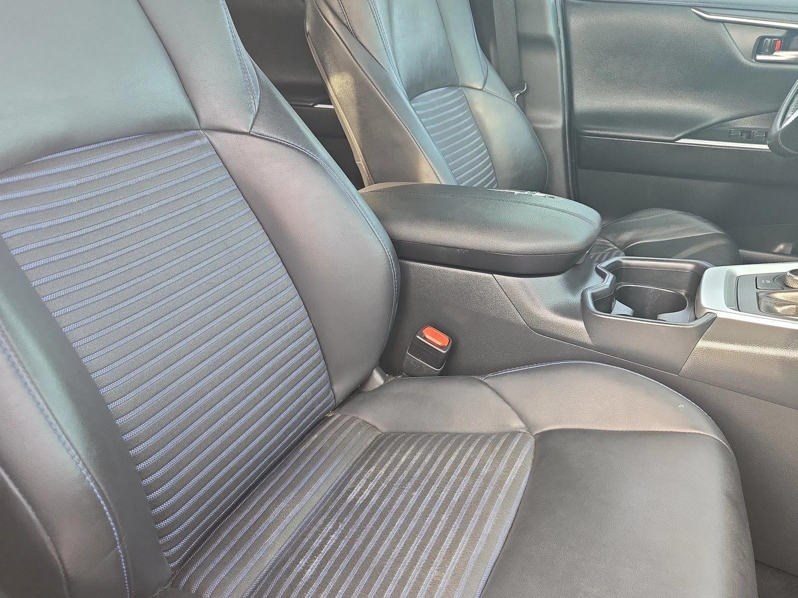 2019 Toyota RAV4 Hybrid XSE AWD (Natl)