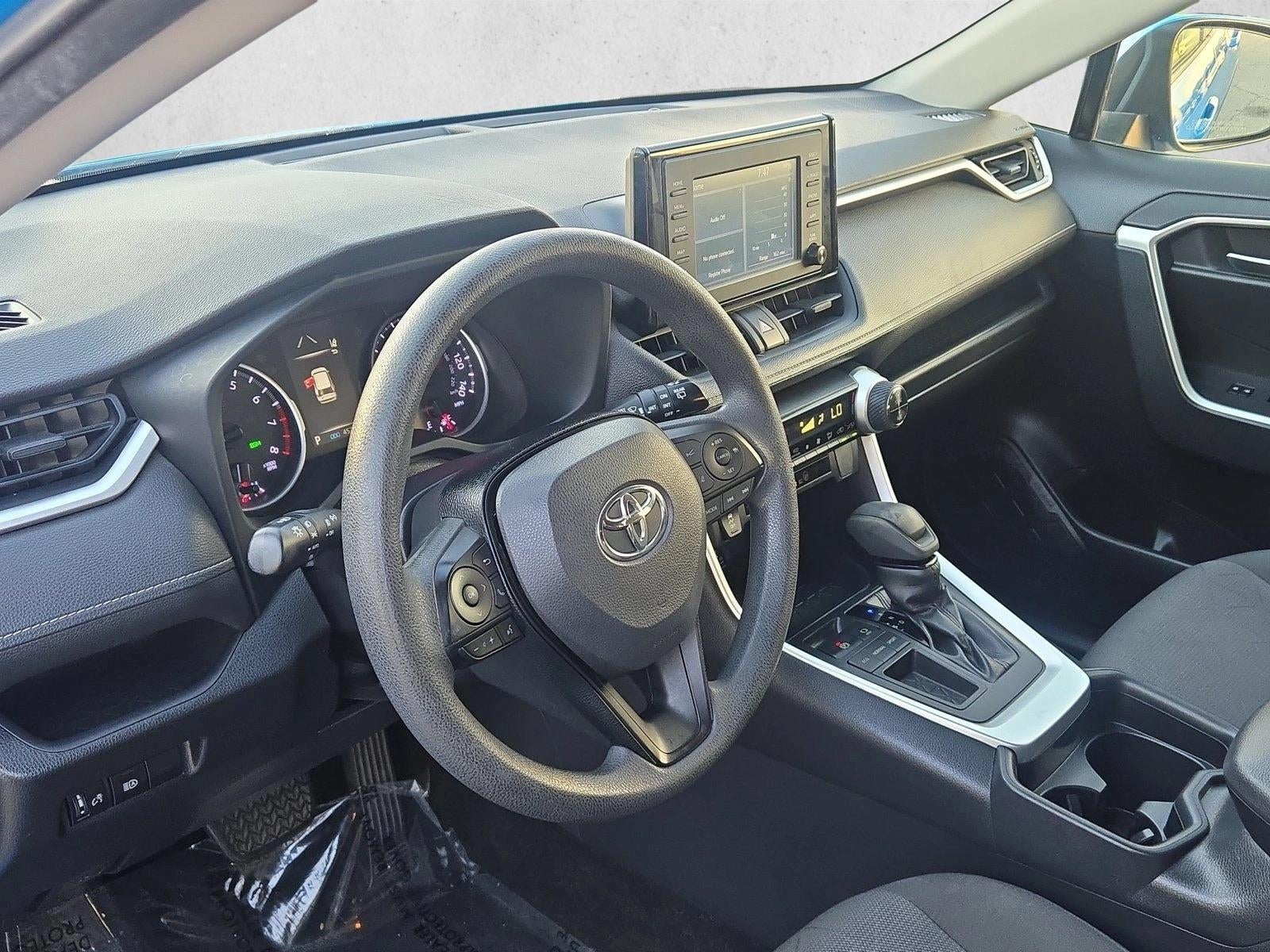 2019 Toyota RAV4 XLE FWD (GS)