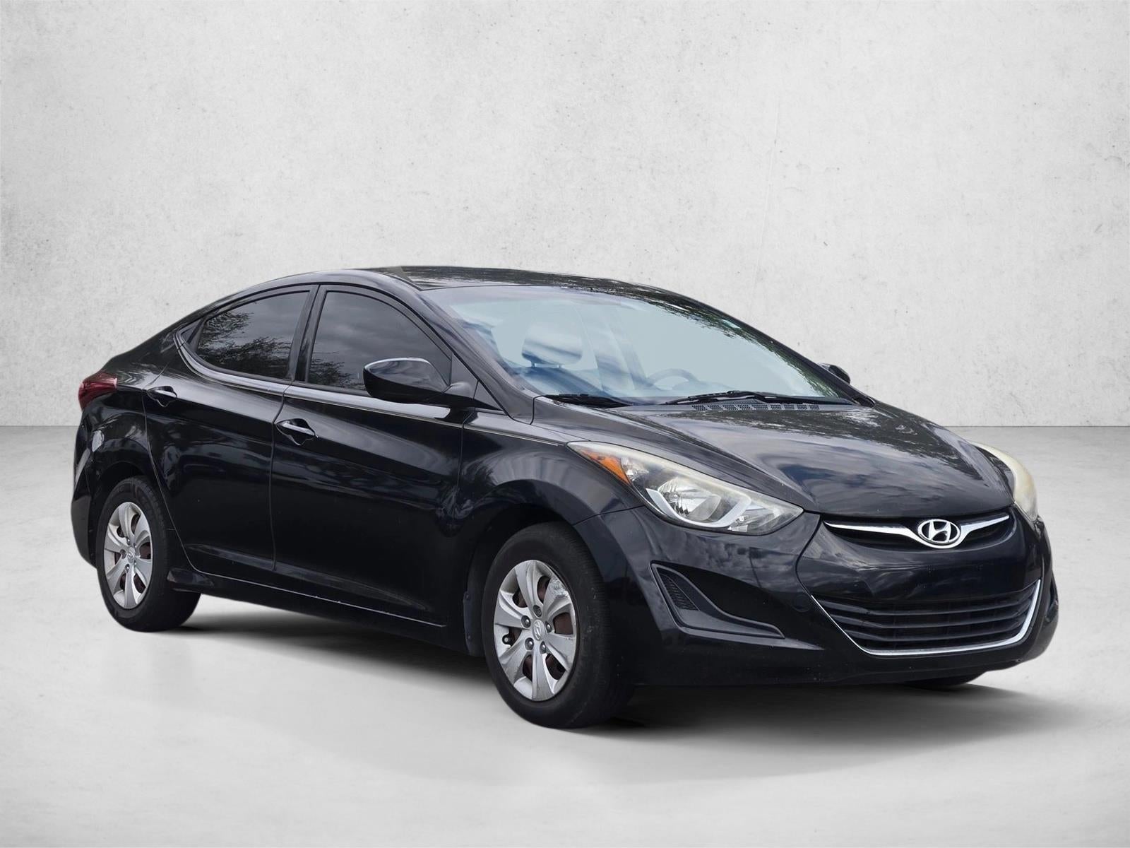 2016 Hyundai ELANTRA 4dr Sdn Auto SE