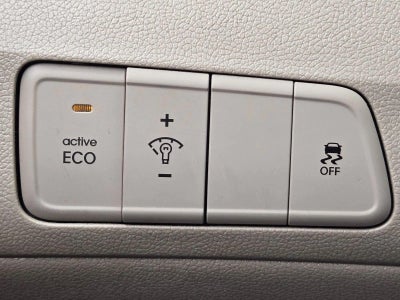 2016 Hyundai ELANTRA 4dr Sdn Auto SE