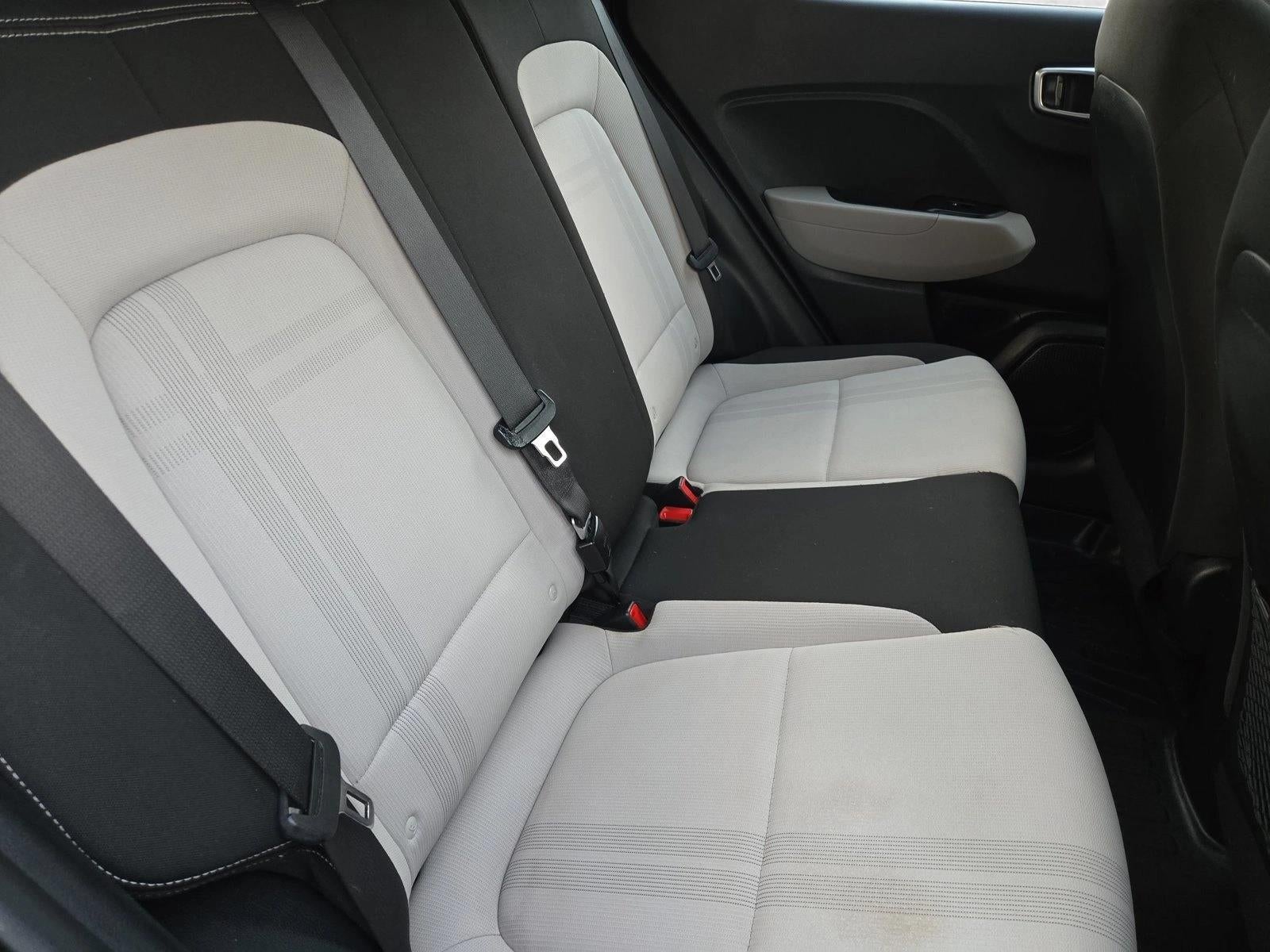 2023 Hyundai VENUE SEL IVT