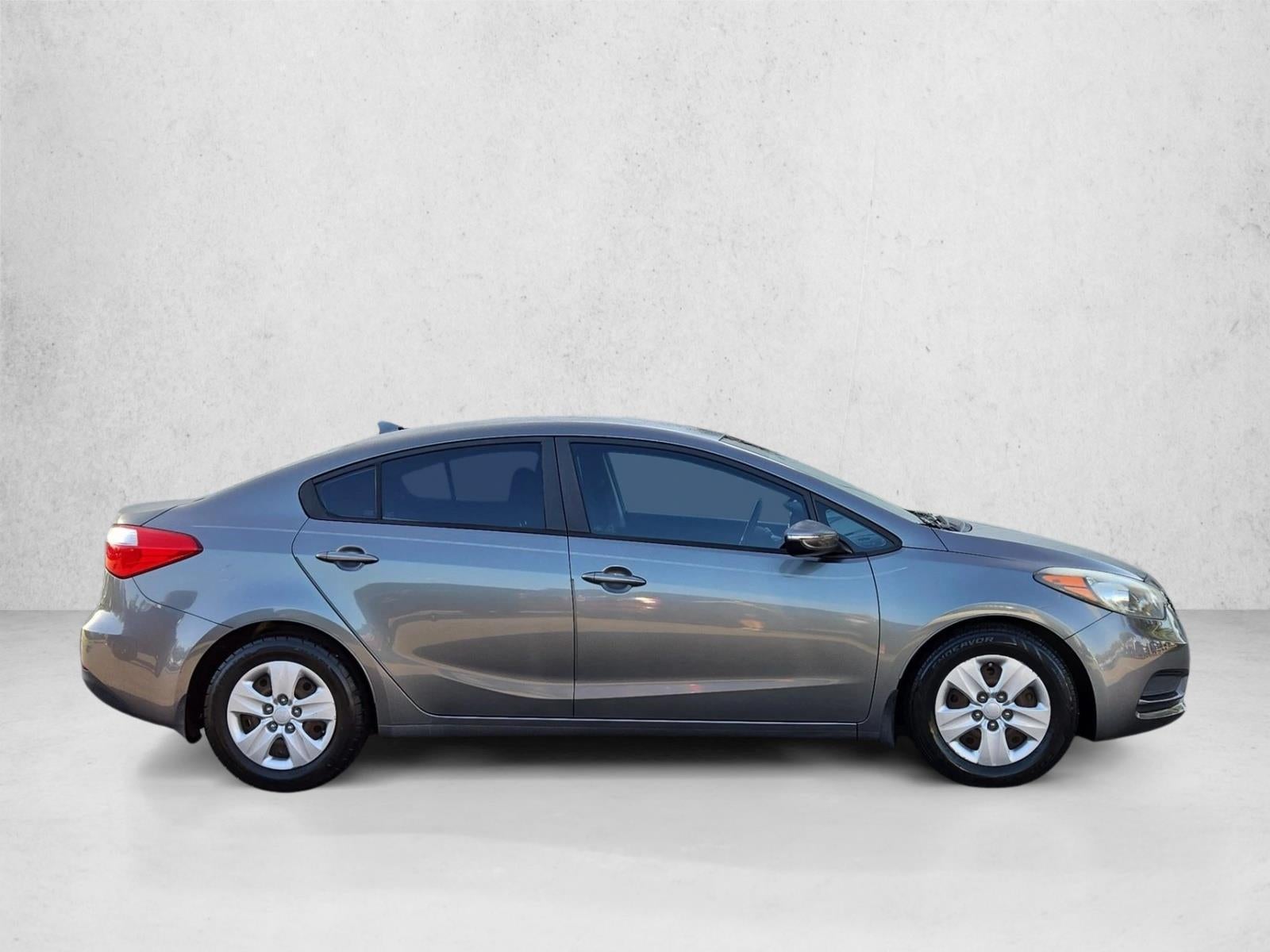 2016 Kia Forte 4dr Sdn Auto LX