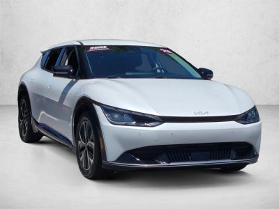 2022 Kia EV6 Wind RWD