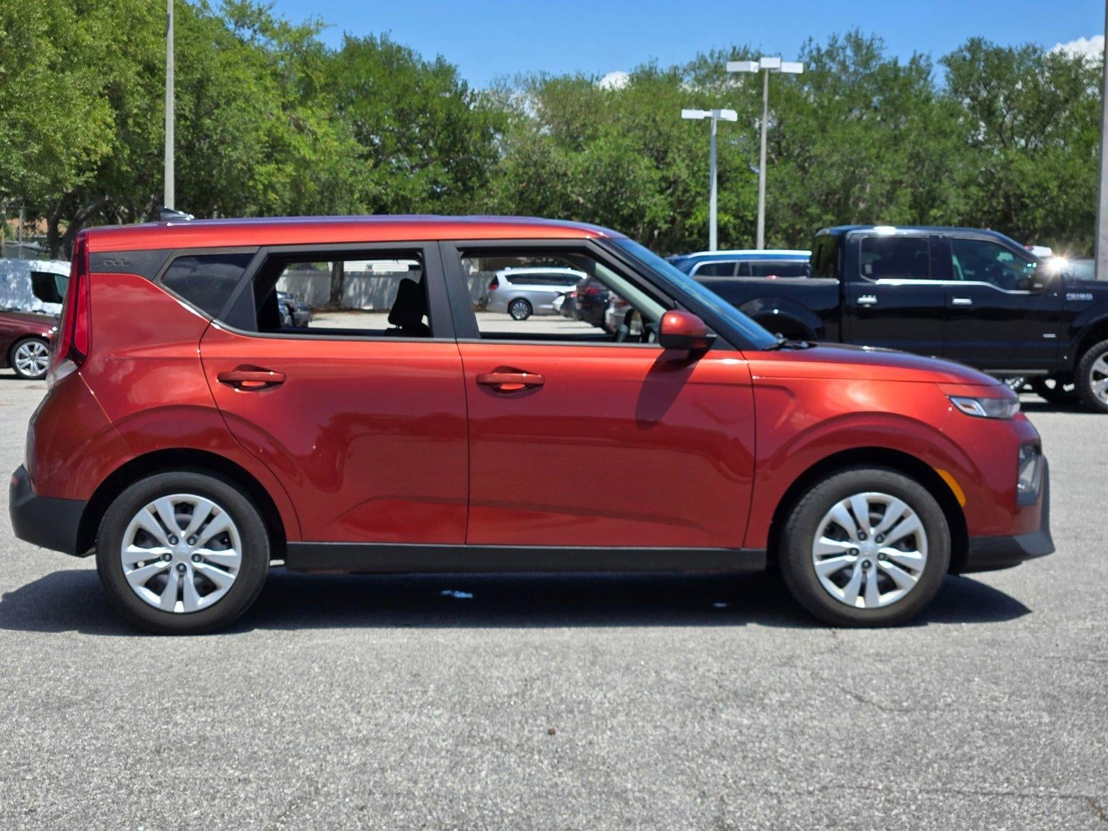 2020 Kia Soul LX IVT