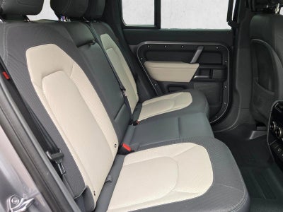 2024 Land Rover Defender 110 P400 X-Dynamic SE
