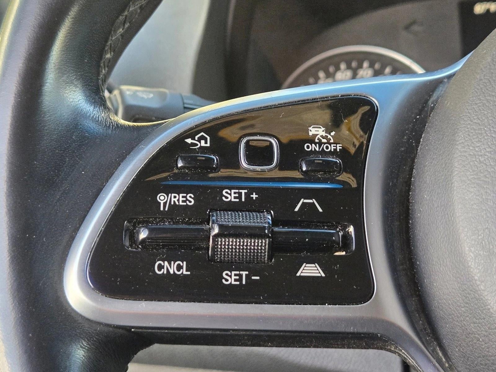 2021 Mercedes-Benz Sprinter Cargo Van 2500 Standard Roof I4 144" RWD