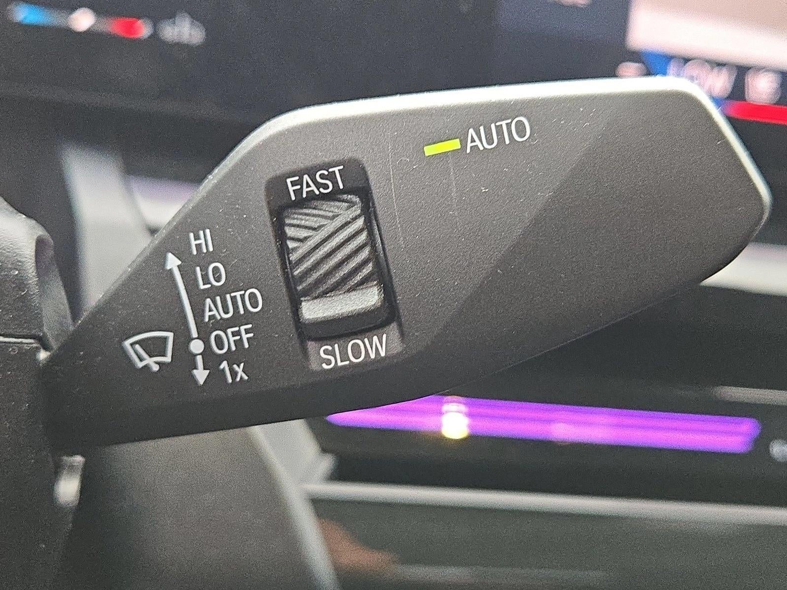 2025 BMW 530i Sedan