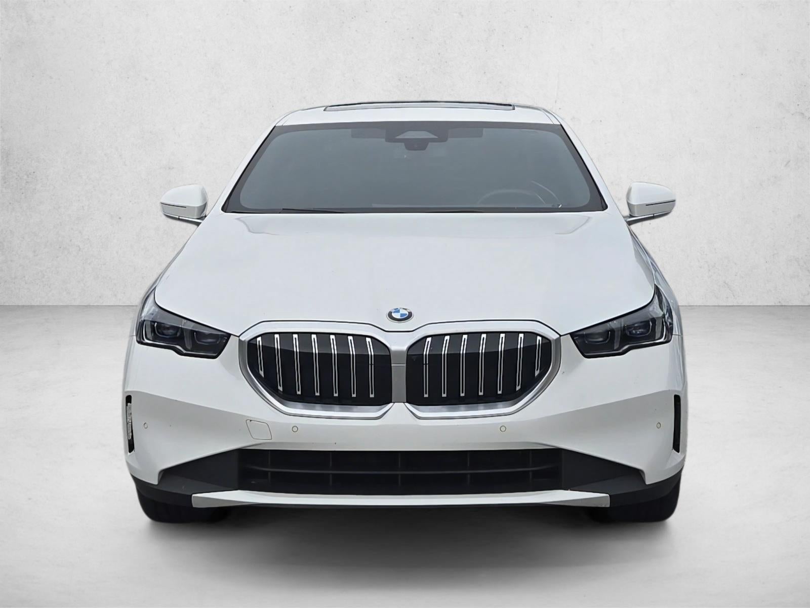 2025 BMW 530i Sedan