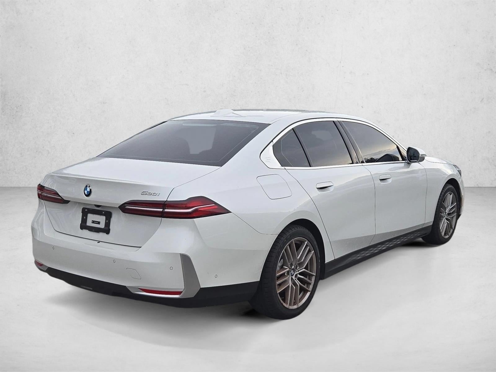 2025 BMW 530i Sedan