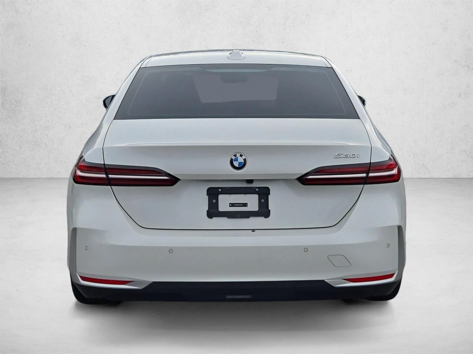 2025 BMW 530i Sedan