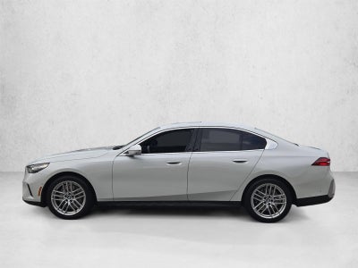2025 BMW 530i Sedan