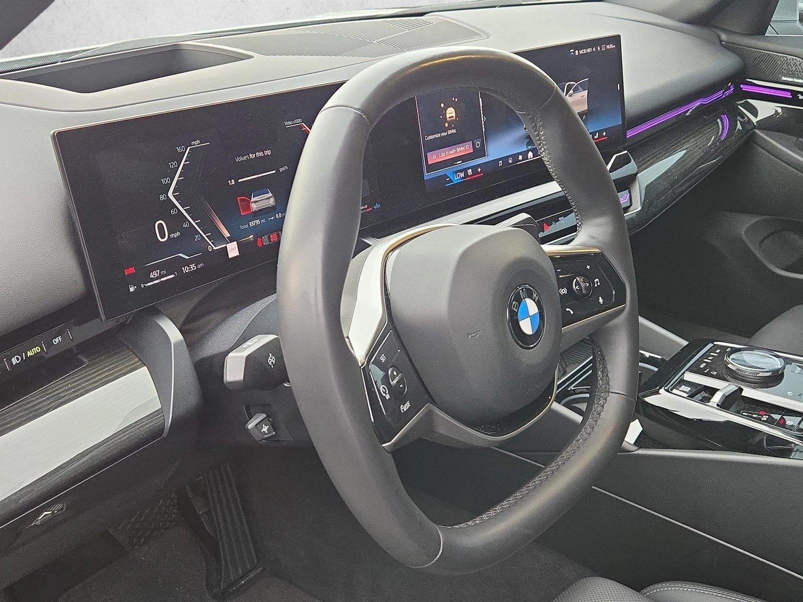 2025 BMW 530i Sedan