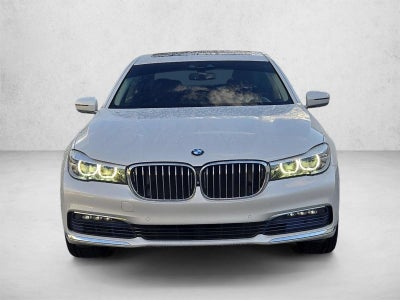 2017 BMW 740i Sedan