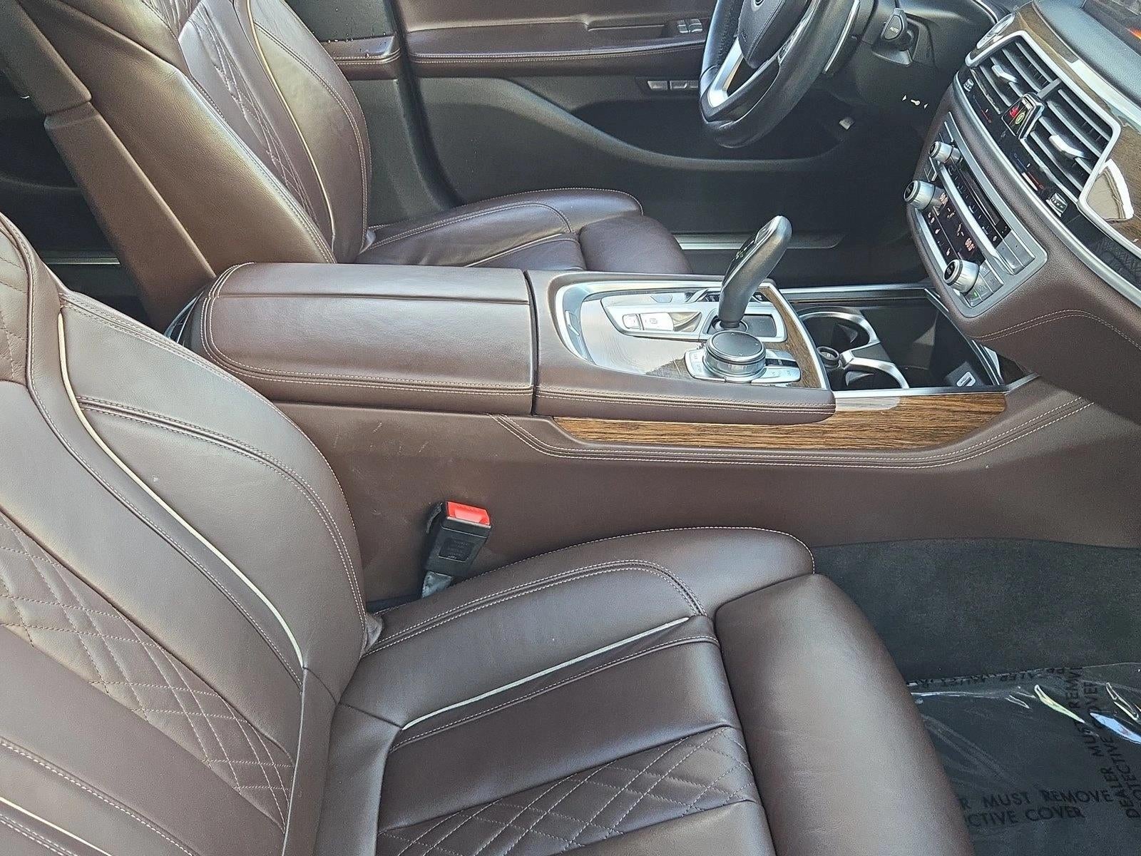 2017 BMW 740i Sedan
