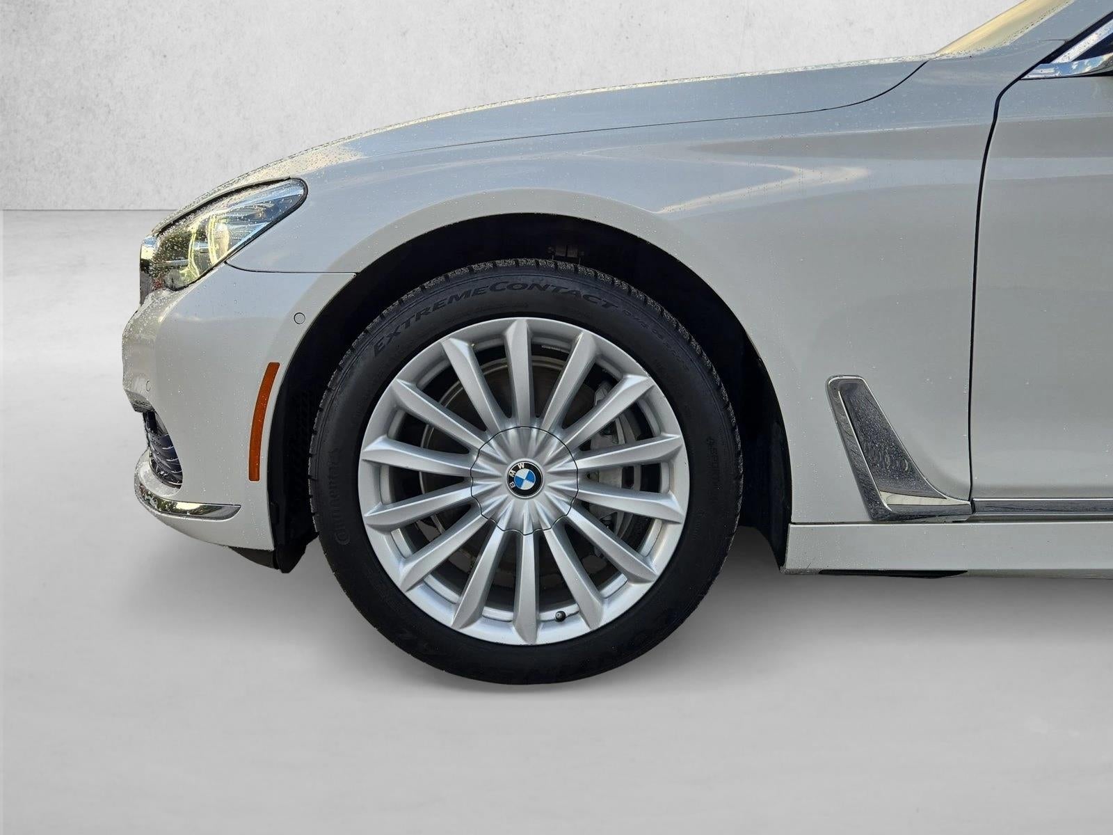 2017 BMW 740i Sedan