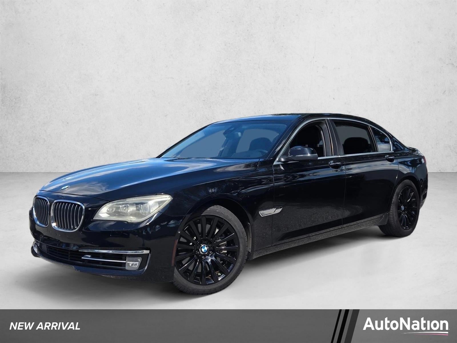 2013 BMW 750Li Sedan