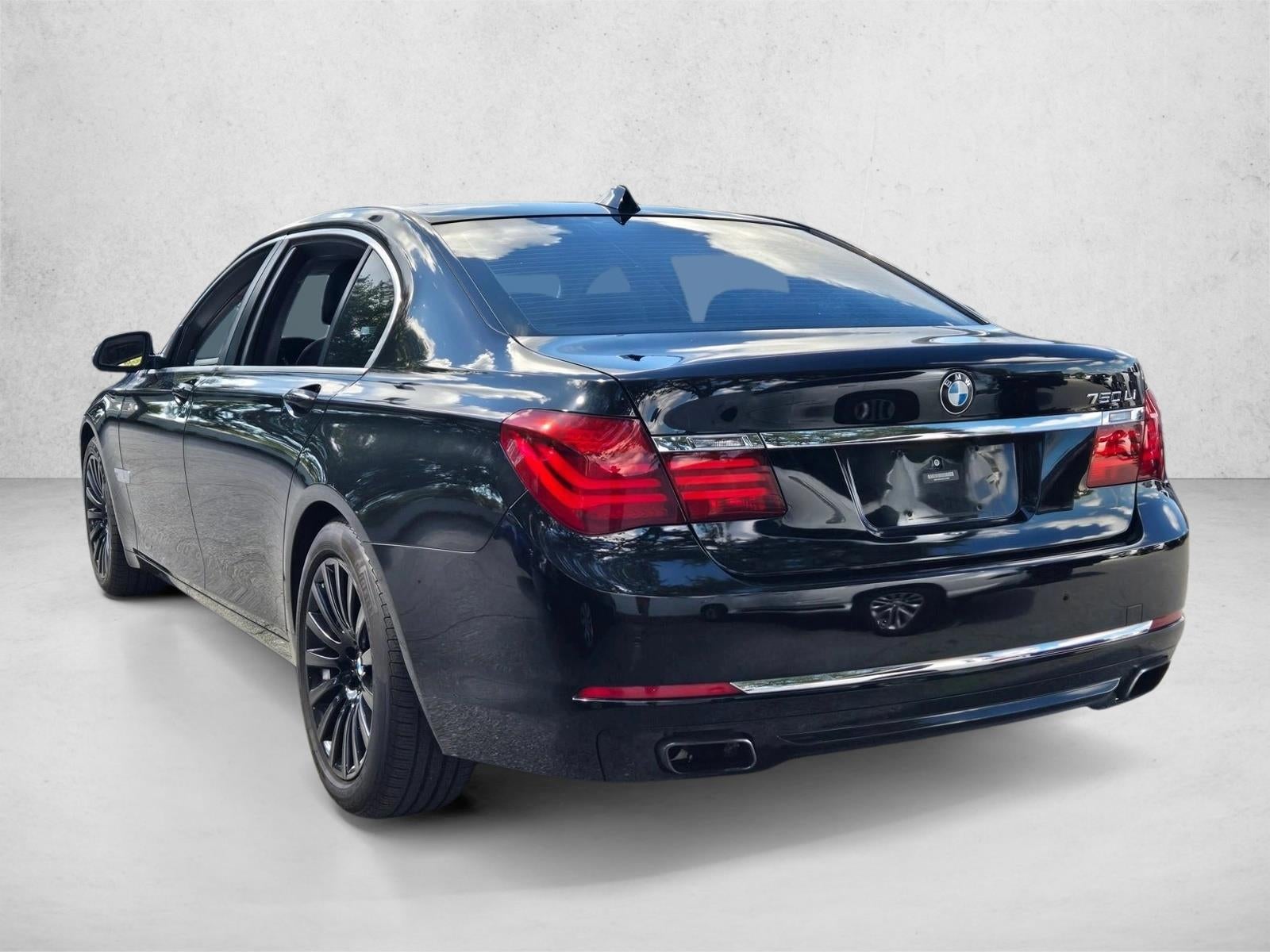 2013 BMW 750Li Sedan