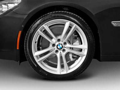 2013 BMW 750Li Sedan